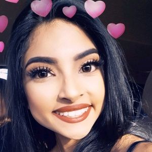 Meet your Posher, Analexi